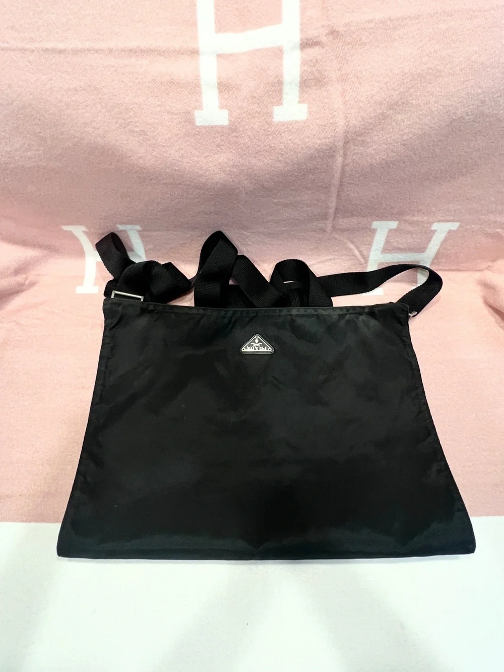 Prada⭐️✌🏻 Black Nylon Duffel perfect for traveling/towels/yoga mat!!